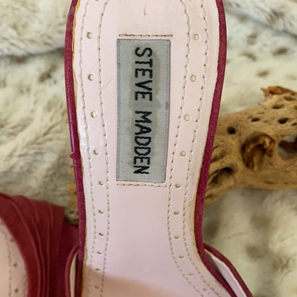 STEVE MADDEN LEATHER PUMP - Picture 2 of 6